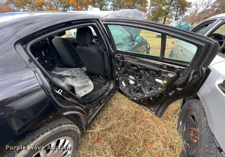 image for item KF9822 2018 Dodge Charger Police