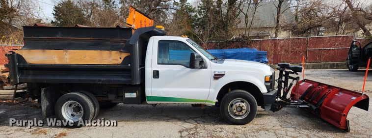 image for item KT9507 2009 Ford F350 Super Duty XL  dump bed pickup truck