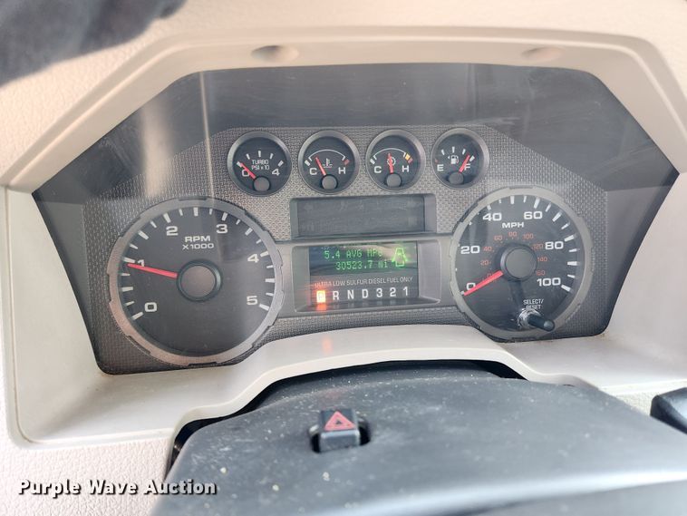 image for item KT9507 2009 Ford F350 Super Duty XL  dump bed pickup truck