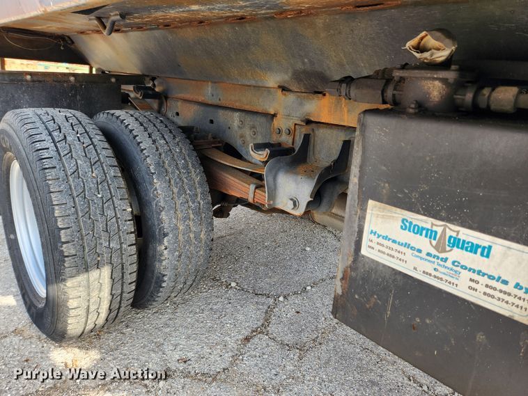 image for item KT9507 2009 Ford F350 Super Duty XL  dump bed pickup truck