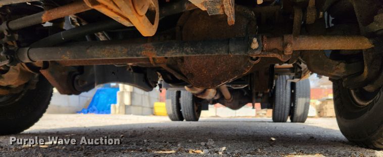 image for item KT9507 2009 Ford F350 Super Duty XL  dump bed pickup truck