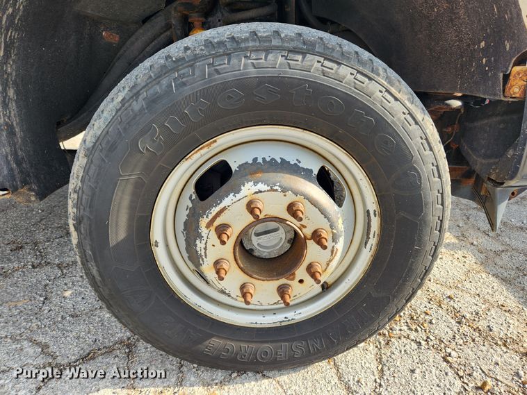 image for item KT9507 2009 Ford F350 Super Duty XL  dump bed pickup truck