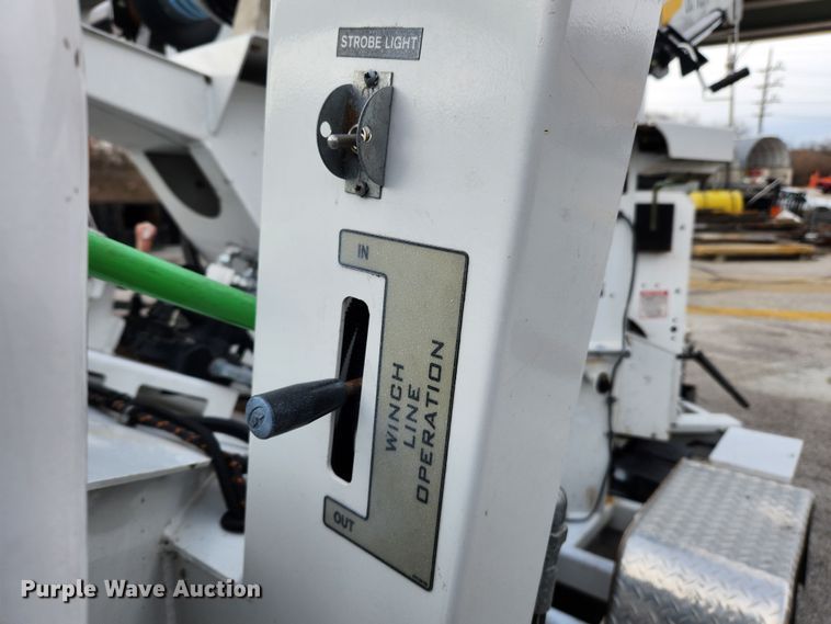 image for item KT9508 2011 Altec DC-1317 HP  wood chipper