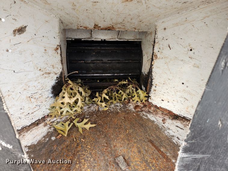 image for item KT9508 2011 Altec DC-1317 HP  wood chipper