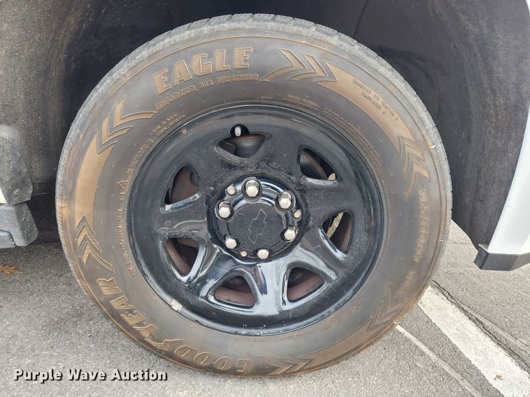 image for item KT9509 2017 Chevrolet Tahoe Police  SUV