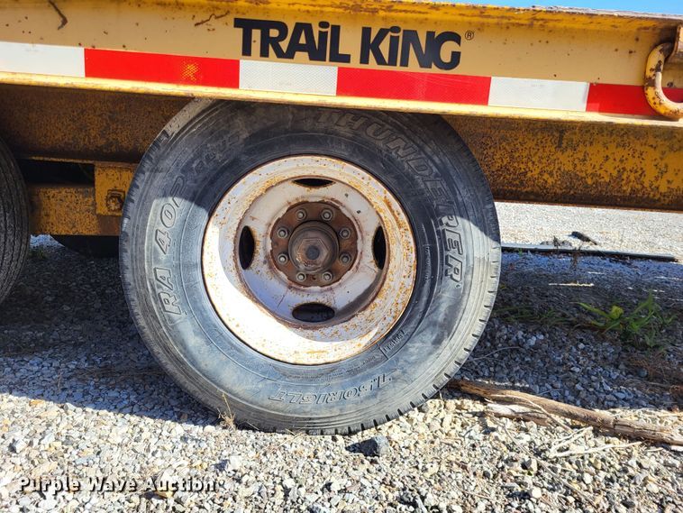 image for item LR9058 1998 Trail King TK20  equipment trailer