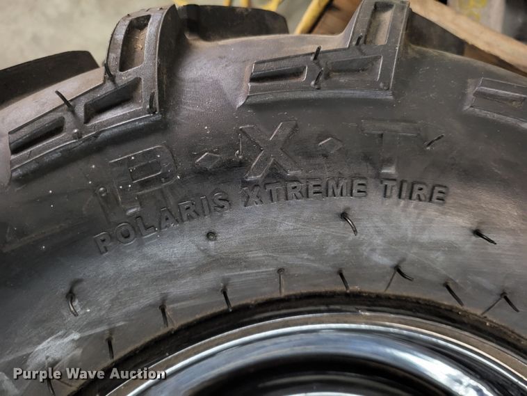 image for item LR9138 (4) tires