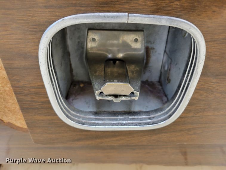 image for item LY9843 US Billiards  pool table