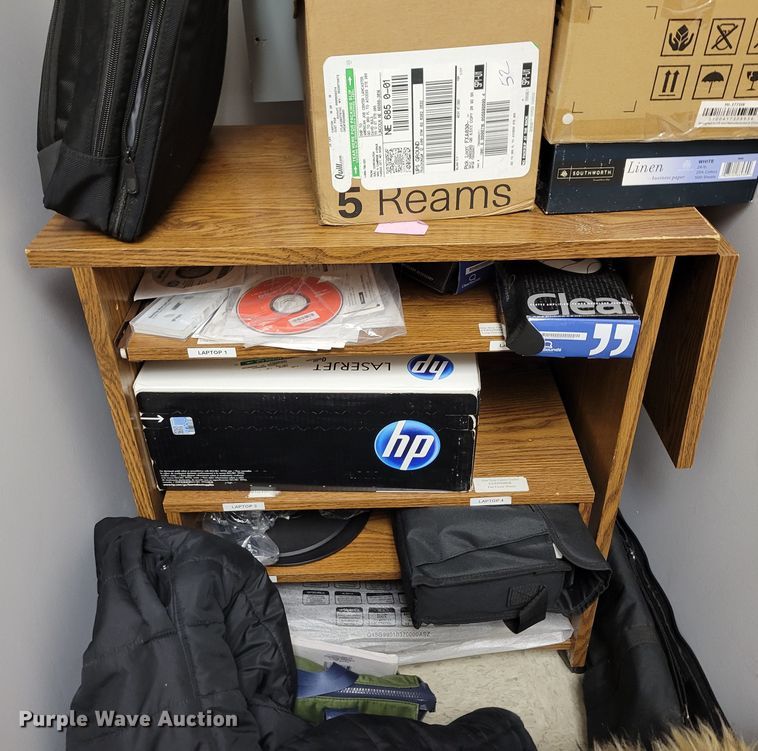 image for item LY9864 Furniture