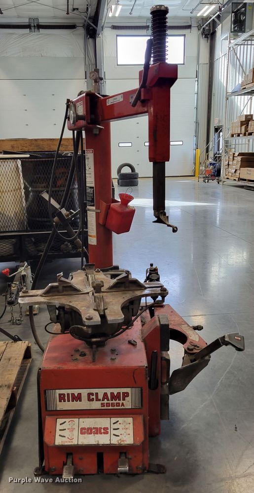 image for item LY9866 Coats 5060A  tire machine