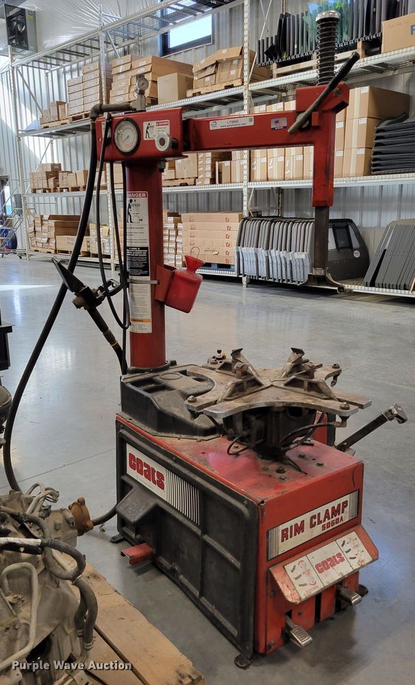 image for item LY9866 Coats 5060A  tire machine