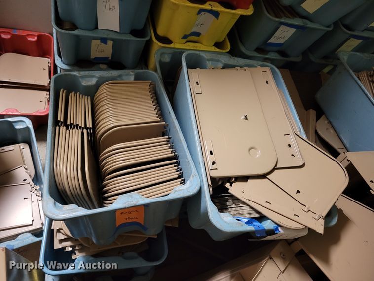 image for item LY9870 Shelving