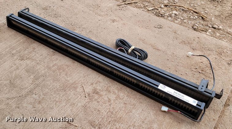 image for item ME9630 (2) light bars