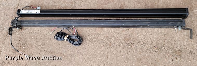 image for item ME9630 (2) light bars