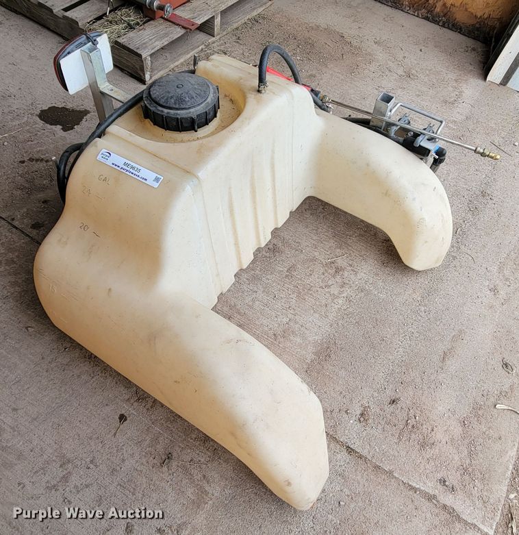image for item ME9635 ATV sprayer