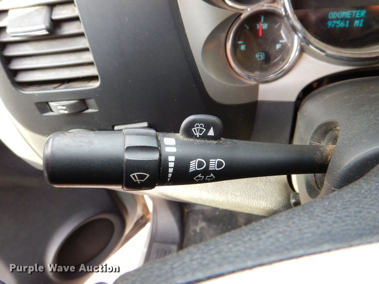 image for item MJ9907 2008 Chevrolet Silverado 1500 LT  Ext. Cab pickup truck