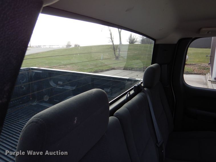 image for item MJ9907 2008 Chevrolet Silverado 1500 LT  Ext. Cab pickup truck