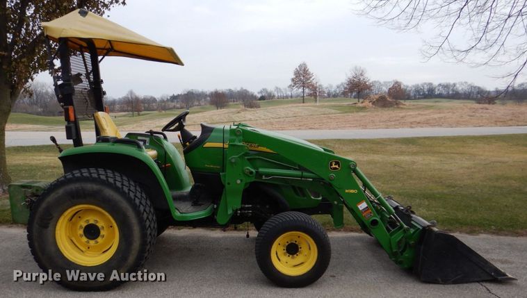 image for item MJ9912 2008 John Deere 4120  MFWD tractor