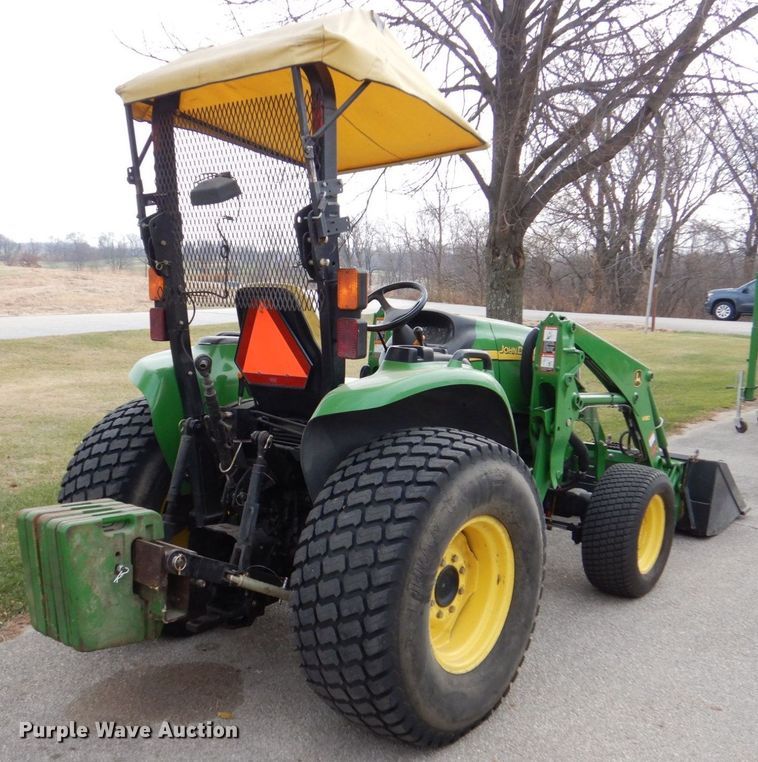 image for item MJ9912 2008 John Deere 4120  MFWD tractor