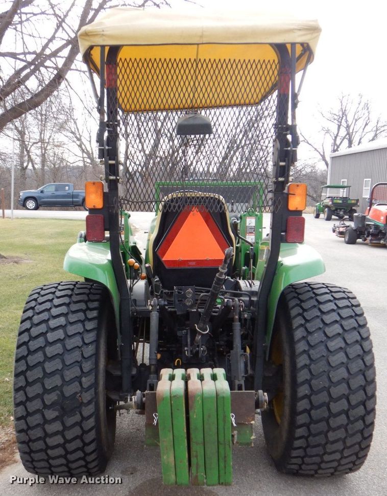 image for item MJ9912 2008 John Deere 4120  MFWD tractor