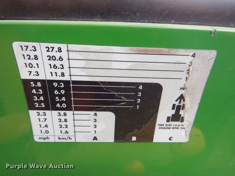 image for item MJ9912 2008 John Deere 4120  MFWD tractor