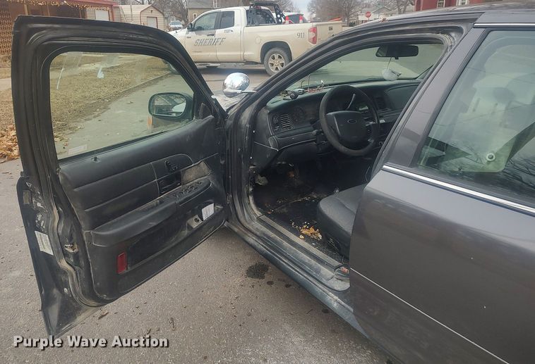 image for item MM9905 2008 Ford Crown Victoria Police Interceptor