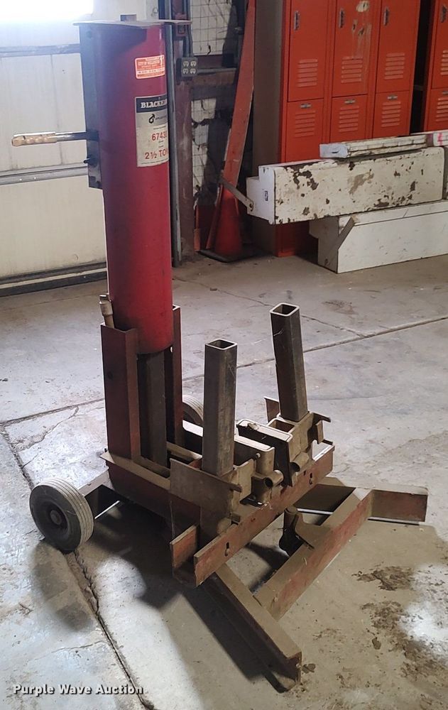 image for item MM9909 Blackhawk  jack