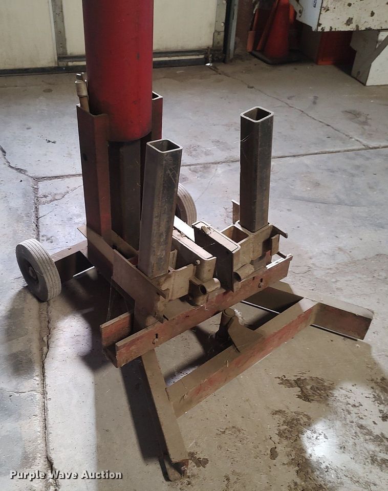 image for item MM9909 Blackhawk  jack