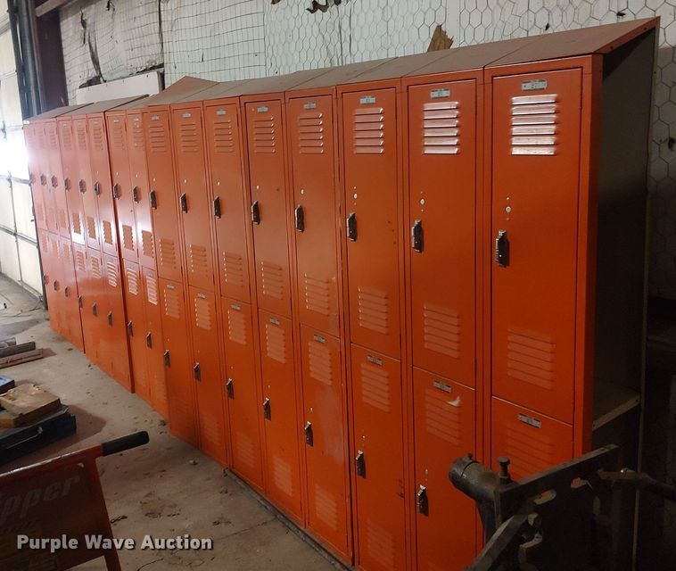 image for item MM9910 (38) lockers