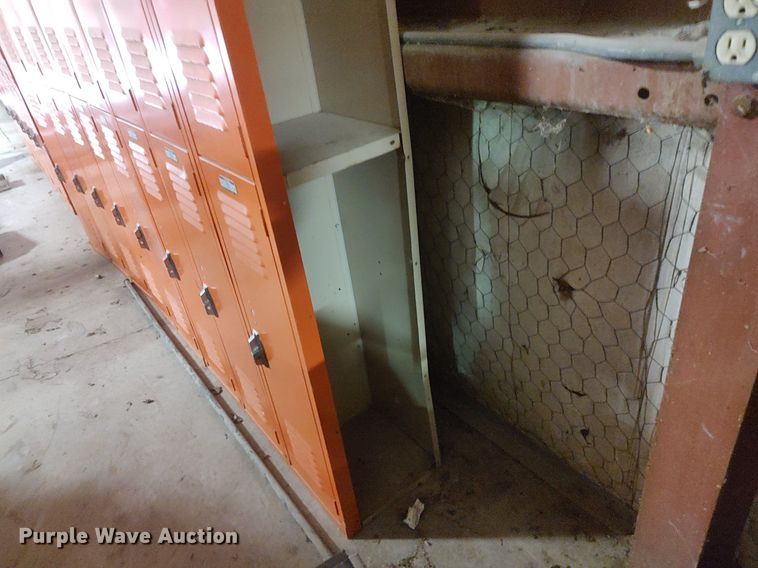 image for item MM9910 (38) lockers