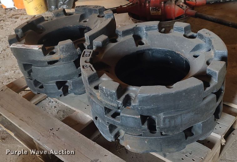 image for item MM9911 (6) tractor wheel weights