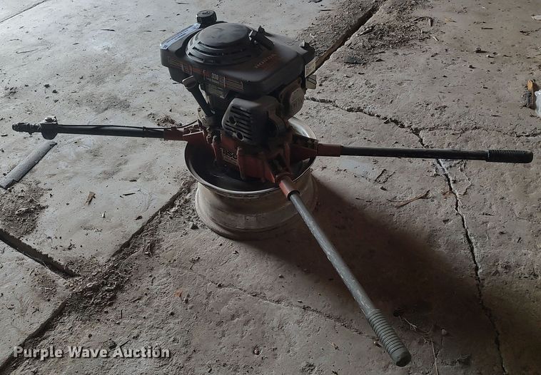 image for item MM9912 General 330H  post hole digger