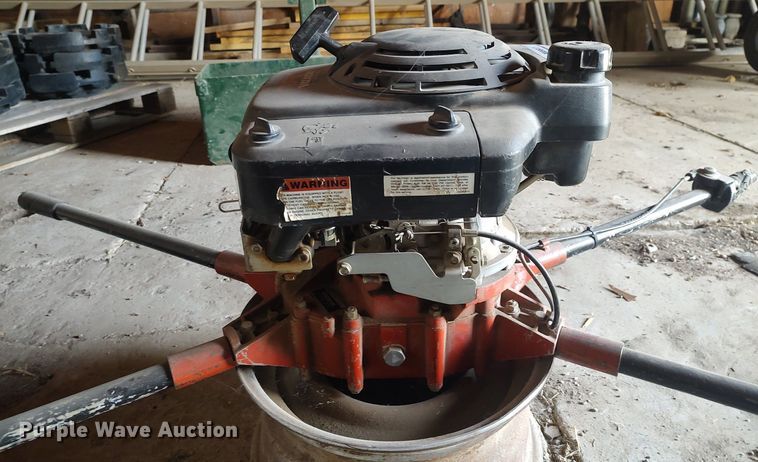 image for item MM9912 General 330H  post hole digger