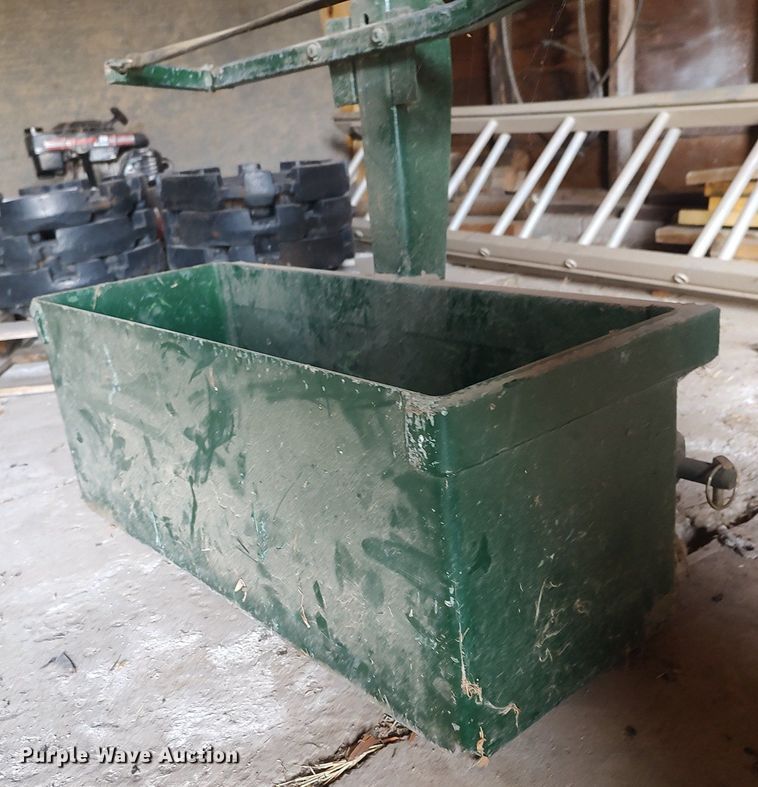 image for item MM9913 Three point tool carrier