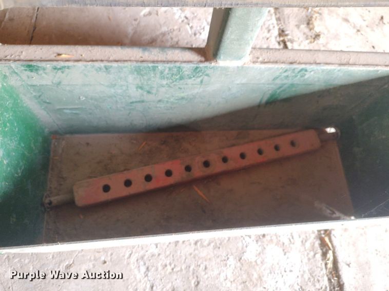 image for item MM9913 Three point tool carrier