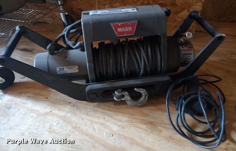 image for item MM9916 Warn XD9000i  winch