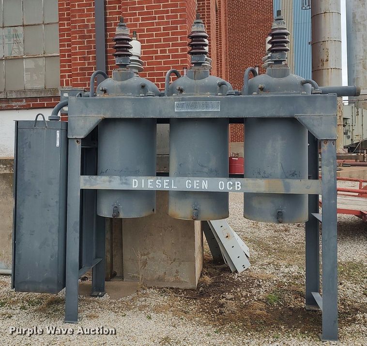 image for item MM9918 Oil circuit breaker