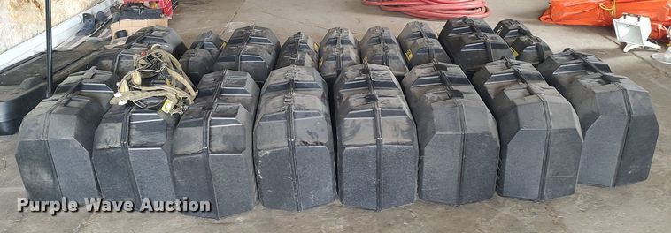 image for item MM9925 SCBA tanks and airpacks