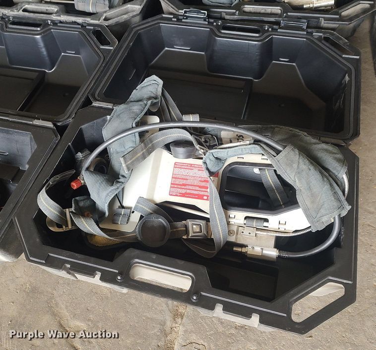 image for item MM9925 SCBA tanks and airpacks