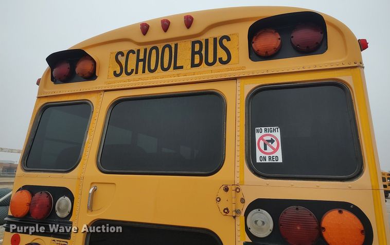 image for item MM9932 1998 Blue Bird TC2000  school bus