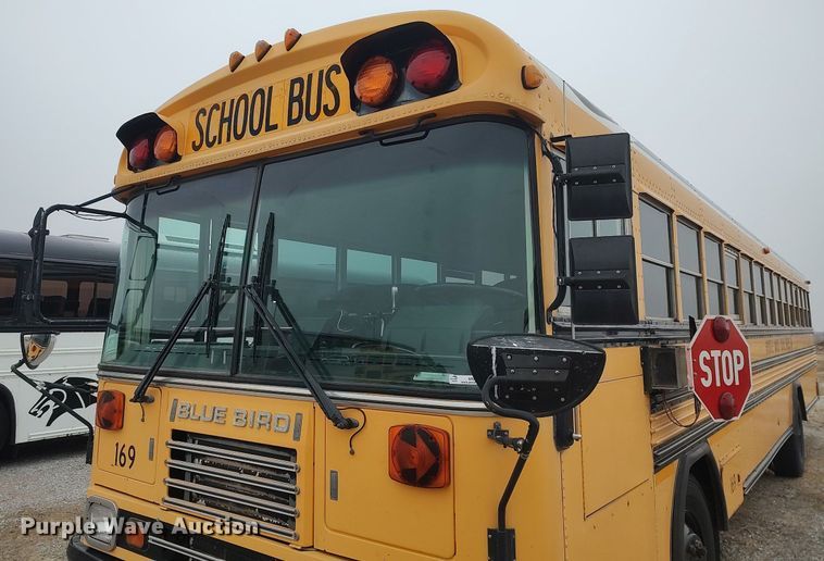 image for item MM9932 1998 Blue Bird TC2000  school bus