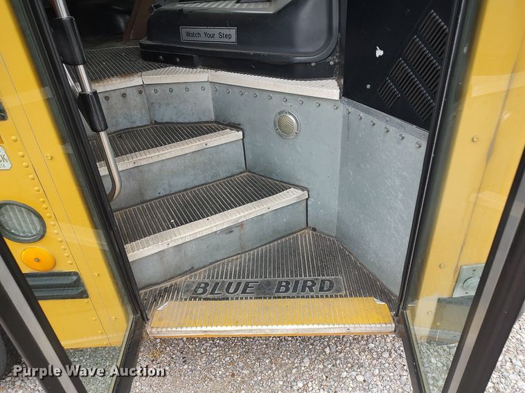 image for item MM9932 1998 Blue Bird TC2000  school bus