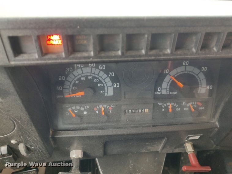 image for item MM9932 1998 Blue Bird TC2000  school bus