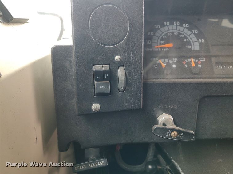 image for item MM9932 1998 Blue Bird TC2000  school bus