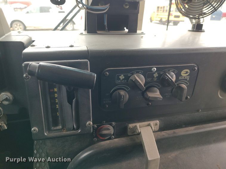 image for item MM9932 1998 Blue Bird TC2000  school bus