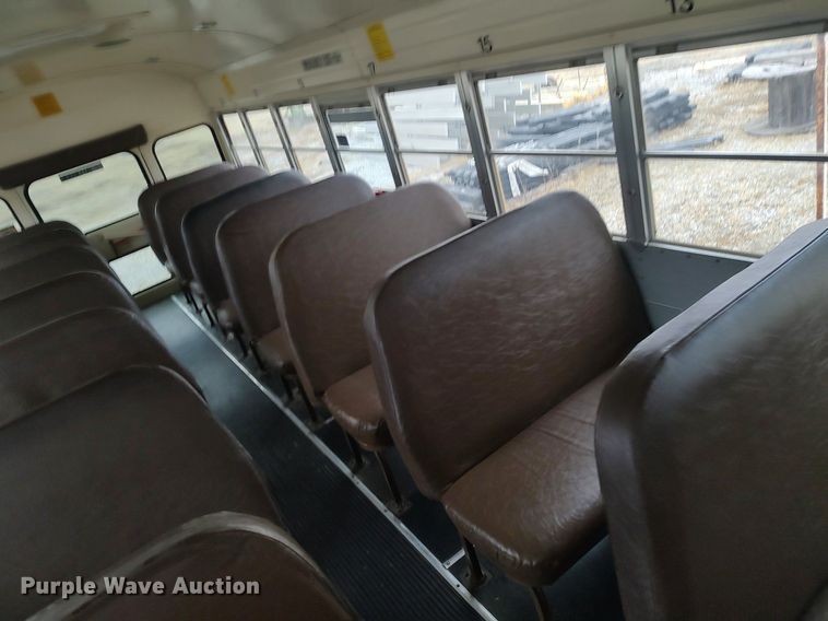 image for item MM9932 1998 Blue Bird TC2000  school bus