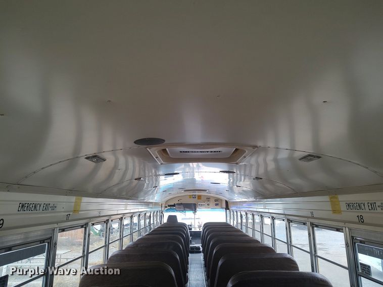 image for item MM9932 1998 Blue Bird TC2000  school bus