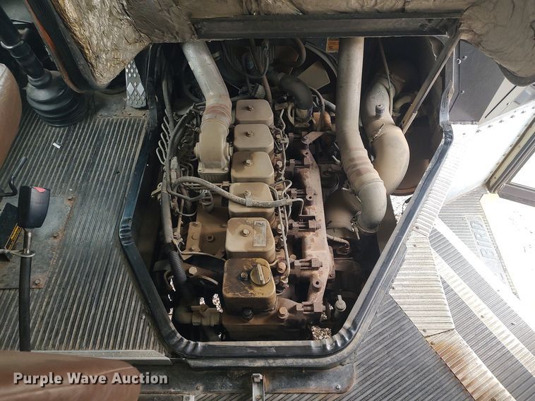 image for item MM9932 1998 Blue Bird TC2000  school bus