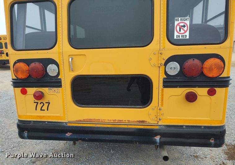 image for item MM9934 1998 Chevrolet Express G3500  school bus