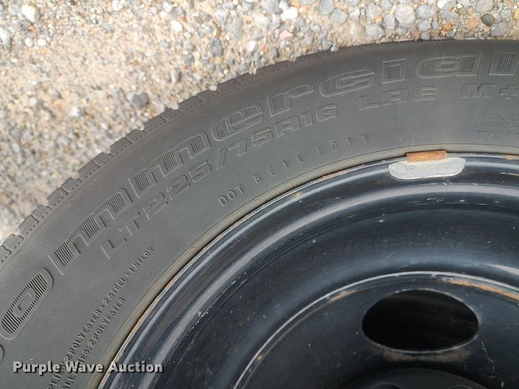 image for item MM9934 1998 Chevrolet Express G3500  school bus